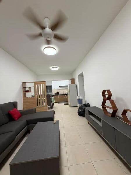 Kondominium untuk Disewa di Beverly 2 - Alicia Soo - Living Room - PropertyGuru.com.my