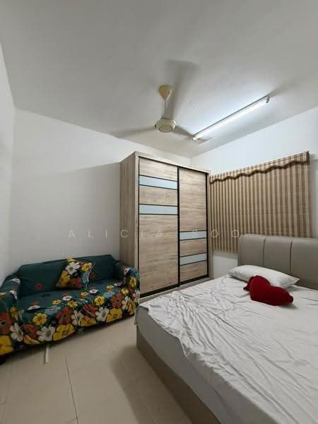 Kondominium untuk Disewa di Beverly 2 - Alicia Soo - Bedroom - PropertyGuru.com.my