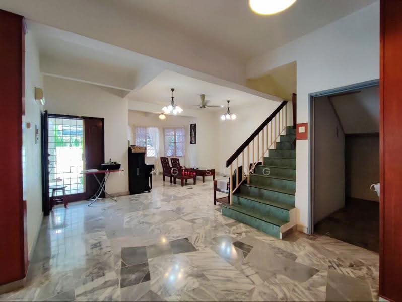 Semi-Detached House for Sale in Taman Tasik Utama (Bukit Katil) - King Song - Living Room - PropertyGuru.com.my