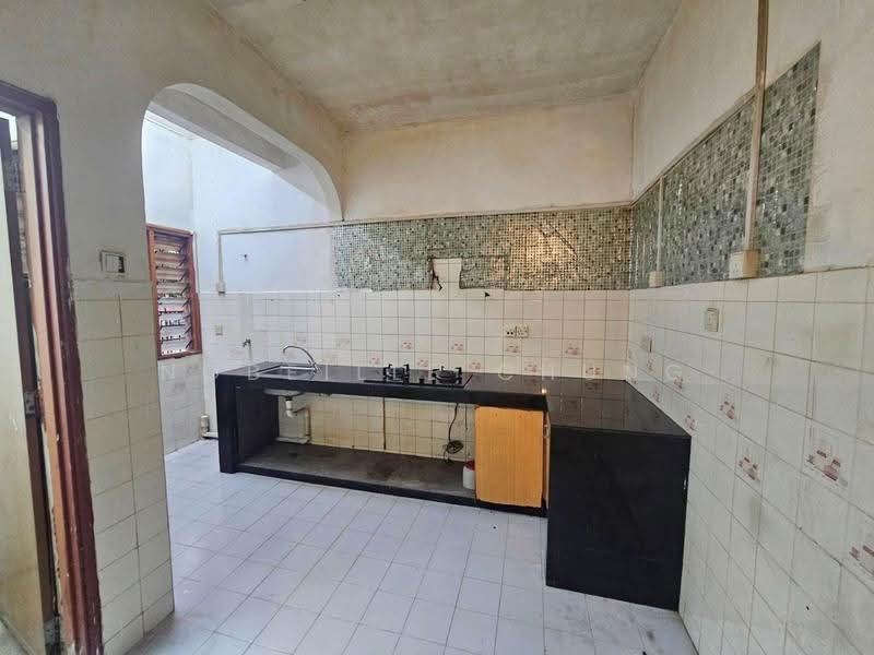 2-storey Terraced House for Rent in Usj 13 (Subang Jaya) - Nobeille Chung - Kitchen - PropertyGuru.com.my