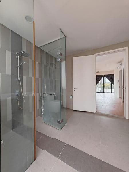 Semi-Detached House for Sale in Bandar Sungai Long (Selangor) - Adilah Adib - Bathroom - PropertyGuru.com.my
