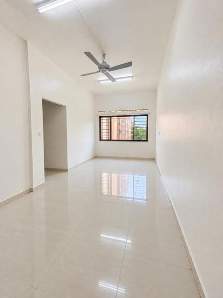Flat for Sale at Taman Pulai Utama - Bee Ng - Interior - PropertyGuru.com.my