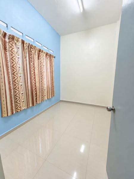 Flat for Sale at Taman Pulai Utama - Bee Ng - Interior - PropertyGuru.com.my