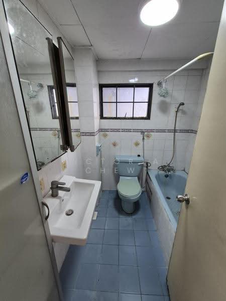 Kondominium untuk Disewa di Kelana Parkview Condominium - Victoria Chew - Bathroom - PropertyGuru.com.my
