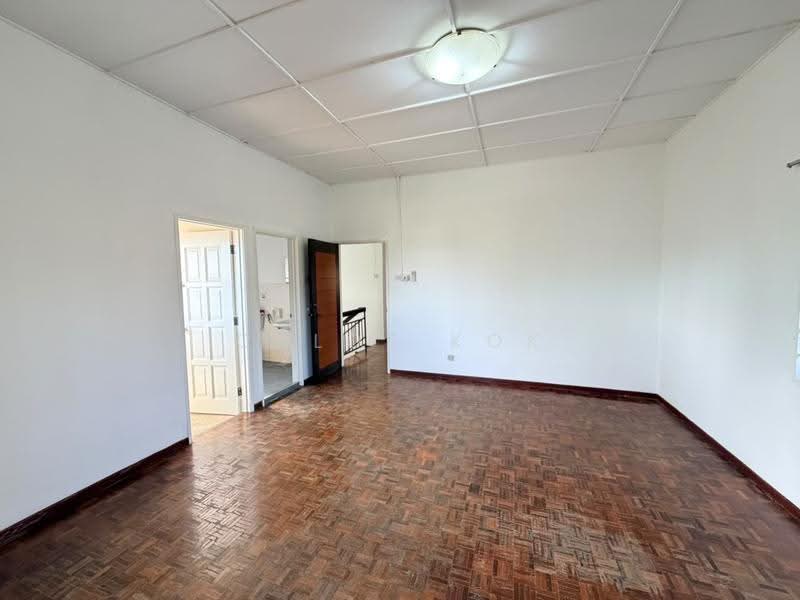 Bungalow House for Sale in Rawang (Selangor) - Chloe Kok - PropertyGuru.com.my