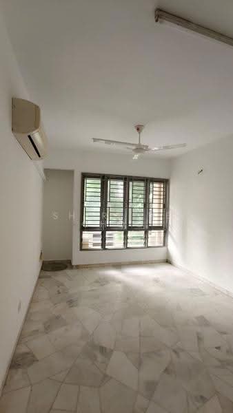 Pangsapuri untuk Disewa di Mawar Apartment - Sherlene Choo - Living Room - PropertyGuru.com.my