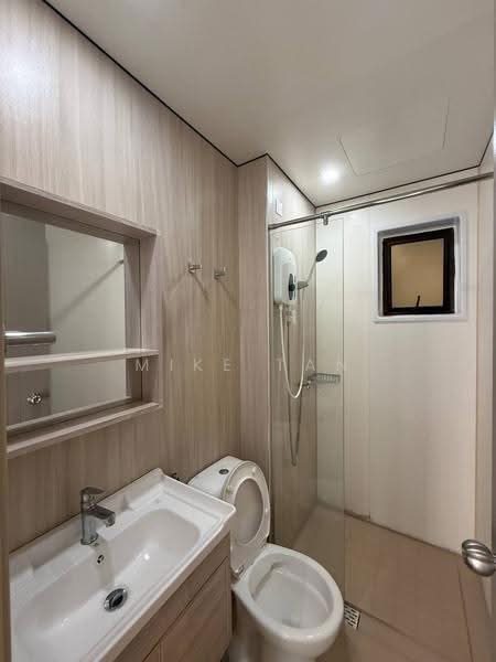 Kediaman Servis untuk Disewa di Vision City Youth City - Mike Tan - Bathroom - PropertyGuru.com.my