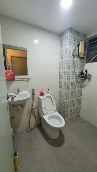 Kondominium untuk Dijual di Perdana Exclusive - Nafis Hashim - Bathroom - PropertyGuru.com.my