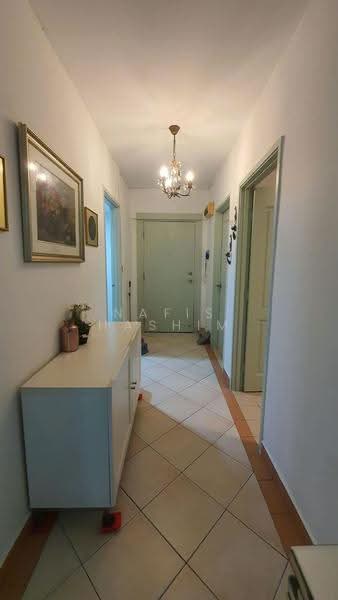 Kondominium untuk Dijual di Perdana Exclusive - Nafis Hashim - Corridor - PropertyGuru.com.my