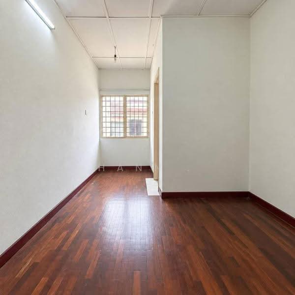 Rumah Teres 2-Tingkat untuk Dijual di TAMAN PUCHONG UTAMA (Puchong) - Hann . - PropertyGuru.com.my