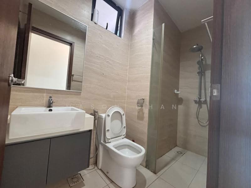 Service Residence for Rent at Crescent Bay Suites (Teluk Bayu) - Mason Chan - Bathroom - PropertyGuru.com.my
