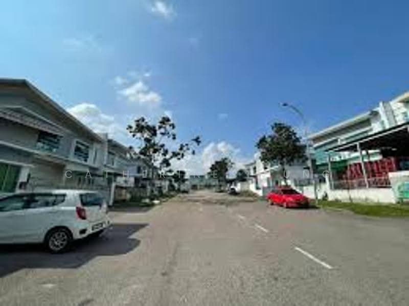 Semi-D Factory for Sale in Taman Kempas (Tampoi) - Catherine Thung - Exterior - PropertyGuru.com.my