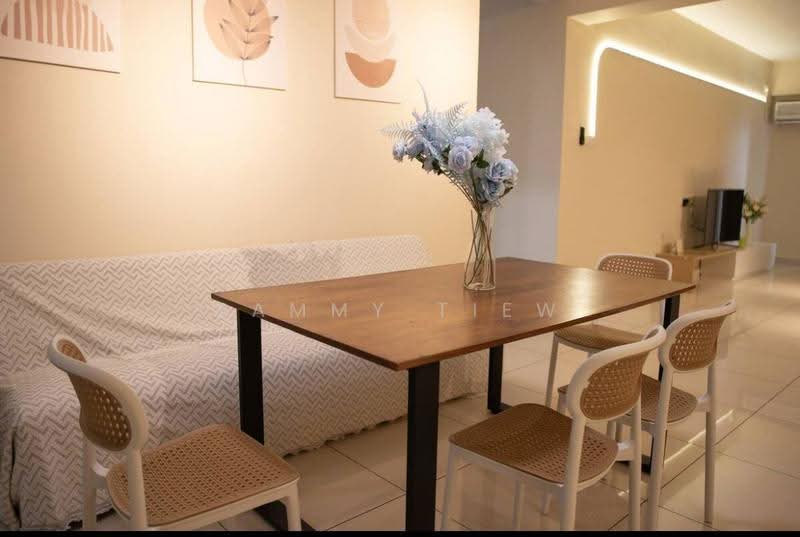 Kondominium untuk Dijual di Orange 3 (Oren 3) - Sammy Tiew - Dining Room - PropertyGuru.com.my