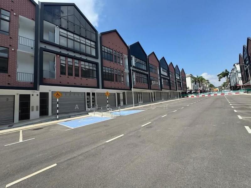 Shop / Office for Rent in Taman Sutera Utama (Skudai) - Alice Goh - Exterior - PropertyGuru.com.my