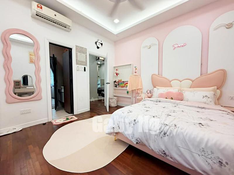 Semi-Detached House for Sale in Ukay Perdana (Ulu Kelang) - Gaby Ng - Bedroom - PropertyGuru.com.my