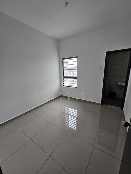 Rumah Teres untuk Dijual di Bandar Tasik Senangin (Lenggeng) - Syafiq Razali - Interior - PropertyGuru.com.my