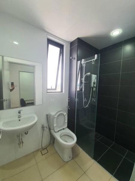 Service Residence for Rent at Paramount Utropolis - Kim Chan - Bathroom - PropertyGuru.com.my