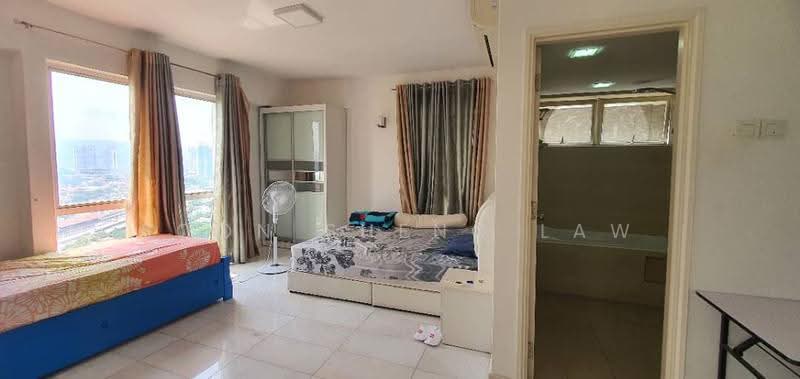 Condominium for Sale at Vista Damai - Soon Sheng Law - Bedroom - PropertyGuru.com.my