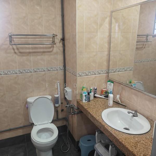 Condominium for Sale at Ridzuan Condominium - Ferdaus Johar - PropertyGuru.com.my