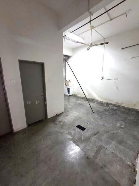 Shop for Rent in Iskandar Puteri (Nusajaya) (Johor) - Grace Chew - Interior - PropertyGuru.com.my