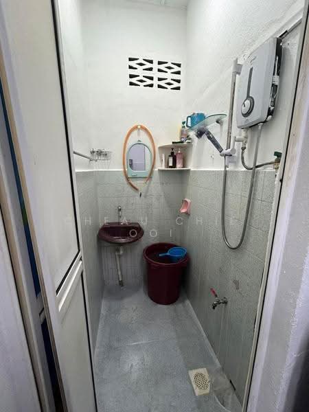 Terraced House for Rent in Alma (Bukit Mertajam) - Cheau Chie Ooi - Bathroom - PropertyGuru.com.my