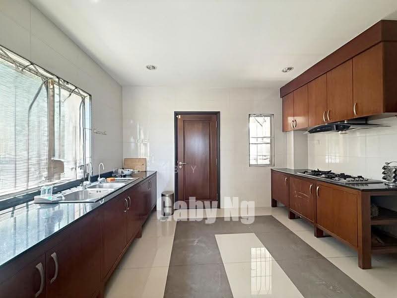 Semi-Detached House for Sale in Ukay Perdana (Ulu Kelang) - Gaby Ng - Kitchen - PropertyGuru.com.my