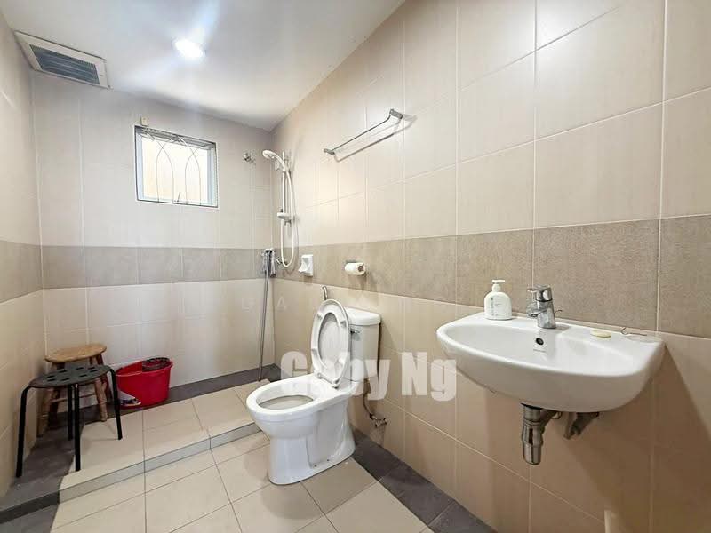 Semi-Detached House for Sale in Ukay Perdana (Ulu Kelang) - Gaby Ng - Bathroom - PropertyGuru.com.my