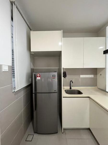 Service Residence for Sale at Nova Saujana - Serena Lee - Kitchen - PropertyGuru.com.my