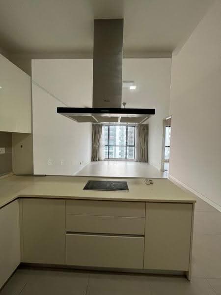 Service Residence for Sale at Nova Saujana - Serena Lee - Kitchen - PropertyGuru.com.my