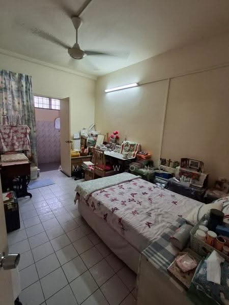 Rumah Teres untuk Dijual di Petaling Jaya (Selangor) - Amy Wong - Bedroom - PropertyGuru.com.my
