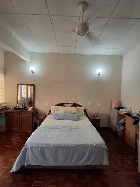 Rumah Teres untuk Dijual di Petaling Jaya (Selangor) - Amy Wong - Bedroom - PropertyGuru.com.my