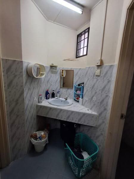Rumah Teres untuk Dijual di Petaling Jaya (Selangor) - Amy Wong - Bathroom - PropertyGuru.com.my