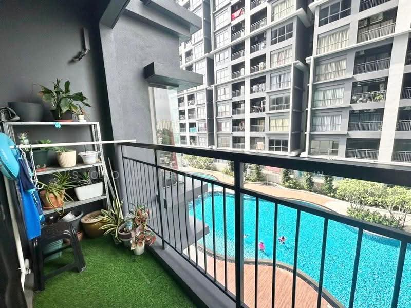 Condominium for Sale at The Holmes 2 - Soon Sheng Law - Balcony - PropertyGuru.com.my