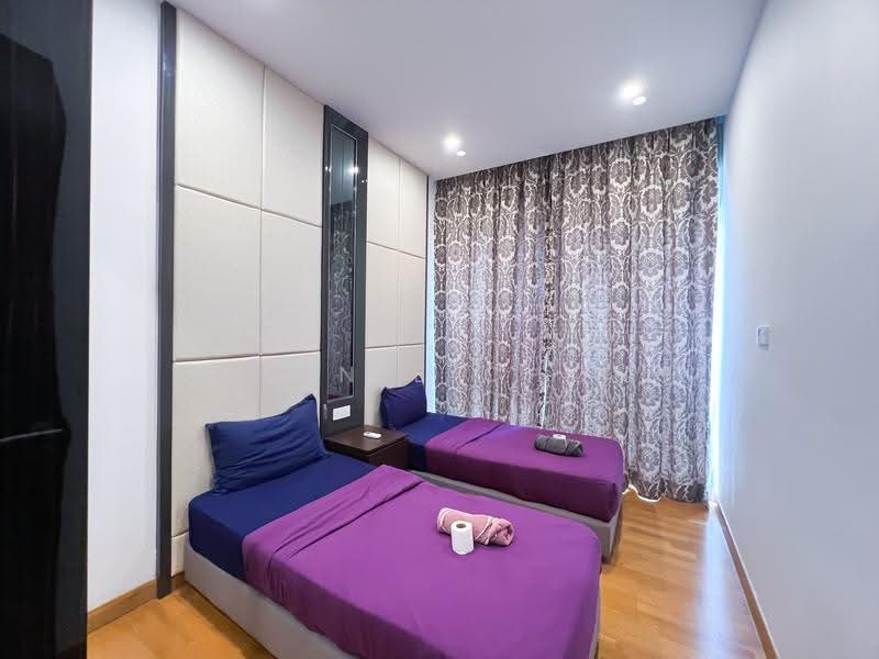 Service Residence for Sale at Dorsett Residences Bukit Bintang - Kweenie Chong - Bedroom - PropertyGuru.com.my