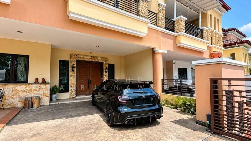 Semi-Detached House for Sale in Taman Sierra Seputeh (Seputeh) - Muhd Khairulnawawi Kamaruddin - Exterior - PropertyGuru.com.my