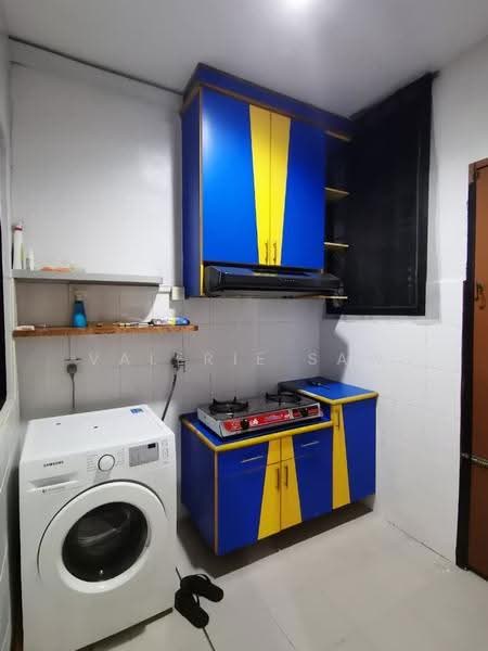 2-storey Terraced House for Rent in Taman Mutiara Rini (Skudai) - Valerie Saw - Kitchen - PropertyGuru.com.my