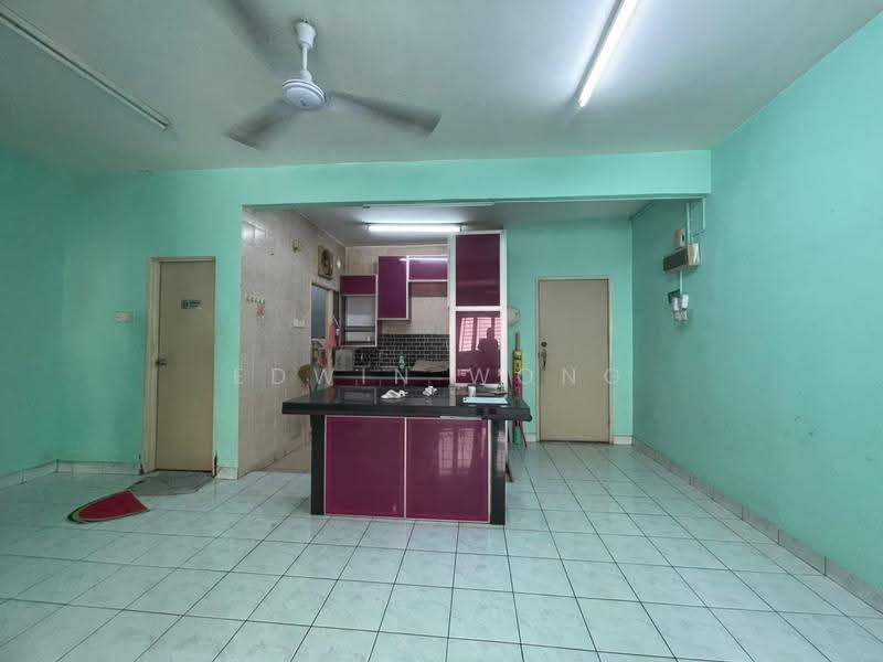 Apartment for Sale at Pangsapuri Mutiara Subang - Edwin Wong - Kitchen - PropertyGuru.com.my