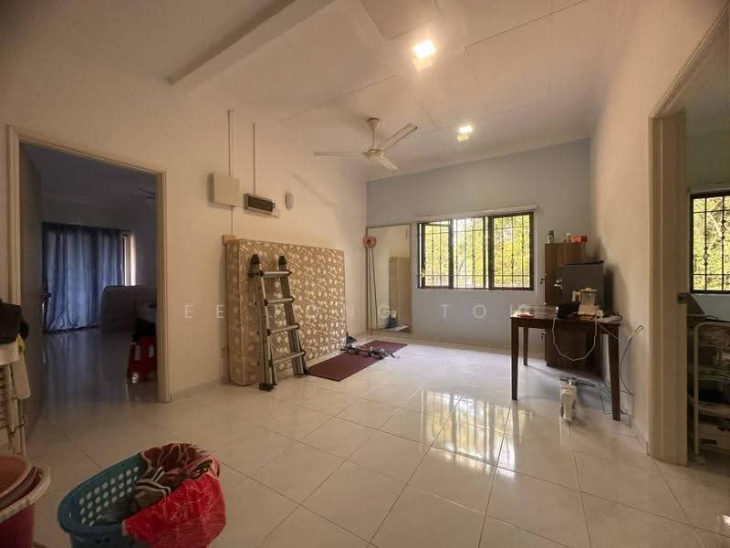 Rumah Teres 2-Tingkat untuk Dijual di Bandar Baru Permas Jaya (Permas Jaya) - Ee Fong Toh - Living Room - PropertyGuru.com.my