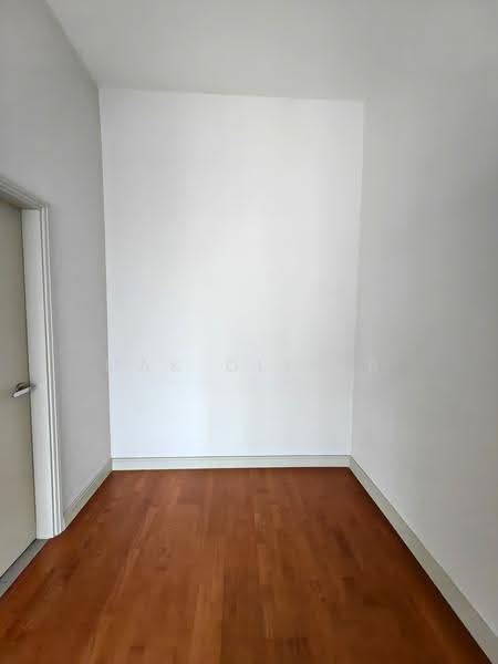 Condominium for Sale at KM1 East - Mak Oliver - Interior - PropertyGuru.com.my
