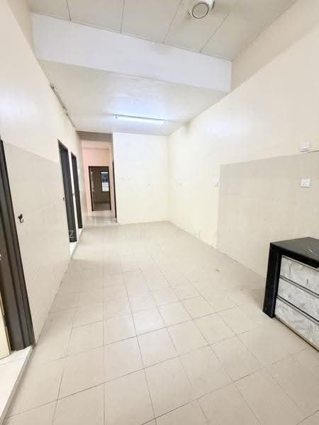 1-storey Terraced House for Sale in Klang (Selangor) - Zimir Shah - Corridor - PropertyGuru.com.my