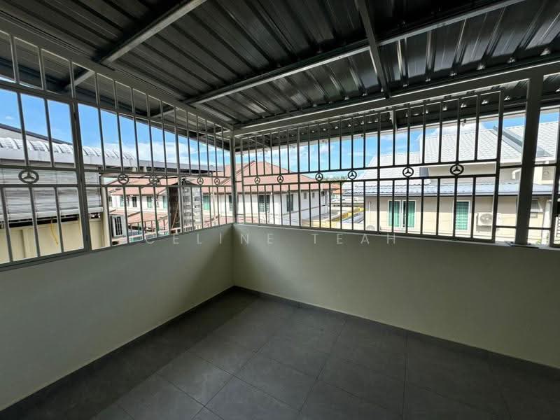 2-storey Terraced House for Rent in Kota Kinabalu (Sabah) - Celine Teah - Balcony - PropertyGuru.com.my