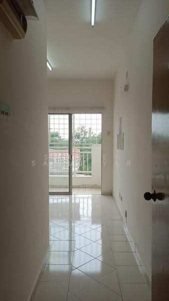 Flat for Rent at Pangsapuri Seri Jati - Stanley Savuriyar - Corridor - PropertyGuru.com.my