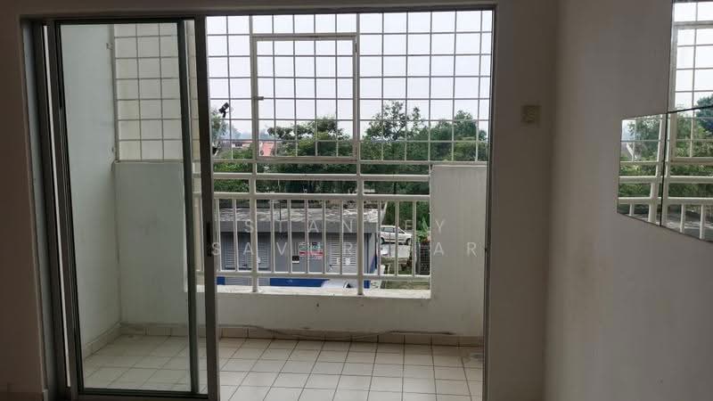 Flat for Rent at Pangsapuri Seri Jati - Stanley Savuriyar - Balcony - PropertyGuru.com.my