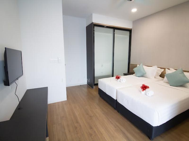 Service Residence for Sale at Tropical Villa - Ivan Lim - Bedroom - PropertyGuru.com.my