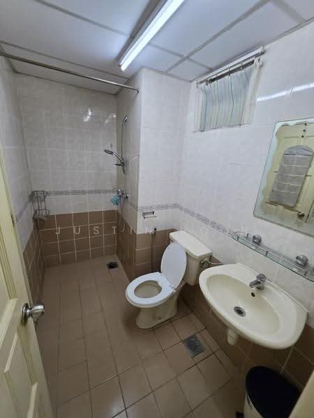 Condominium for Sale at Kiaramas Sutera - Justin Voon - Bathroom - PropertyGuru.com.my