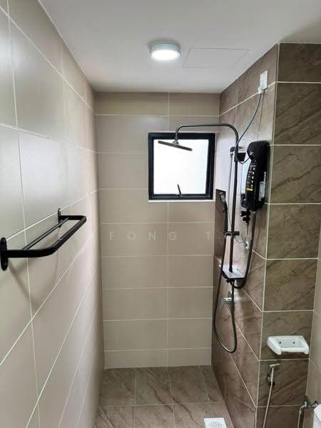 Service Residence for Sale at Veranda Residence - Ee Fong Toh - Bathroom - PropertyGuru.com.my