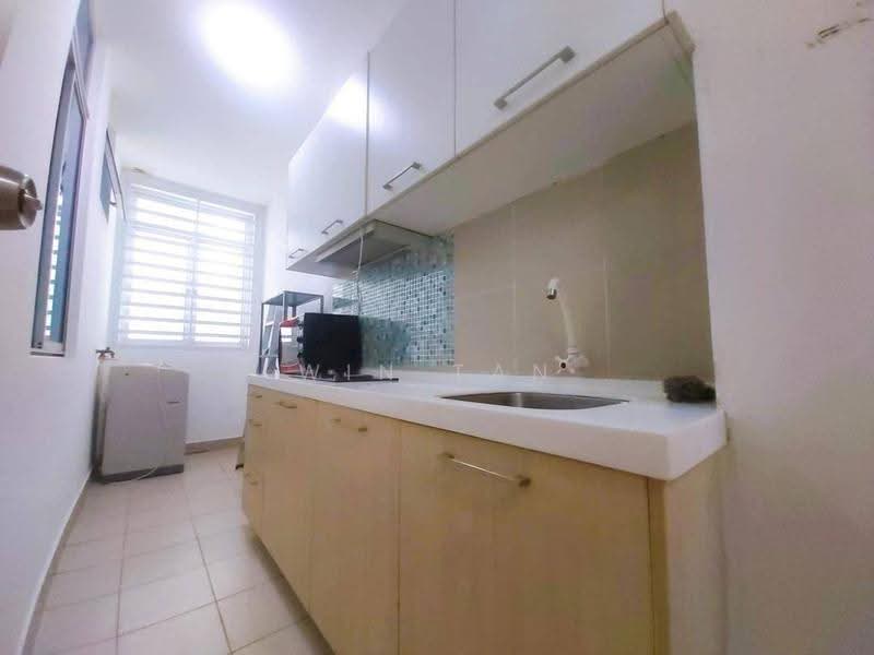Apartment for Sale at D'Rich Executive Suites - Win Tan - Kitchen - PropertyGuru.com.my