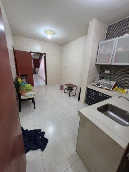 2-storey Terraced House for Sale in Sunway Batu Caves (Batu Caves) - Justin Voon - Kitchen - PropertyGuru.com.my