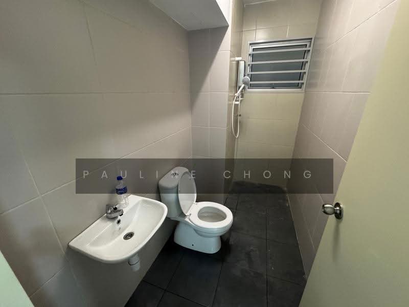 Apartment for Rent at PANGSAPURI AMANSIARA - Pauline Chong - Bathroom - PropertyGuru.com.my