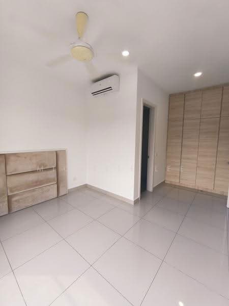 Rumah Teres 2-Tingkat untuk Disewa di Telok Panglima Garang (Selangor) - Michelle Lee - PropertyGuru.com.my